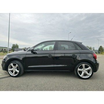 Audi A1  Hatchback 2014,  1.2 benzyna - Na sprzedaż za 29 500 zł - Więcławice Stare - zdjęcie 7