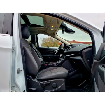 Ford Kuga  SUV 2019,  2.0 diesel, automat - Na sprzedaż za 49 900 zł - Szczecin - zdjęcie 12