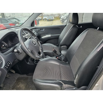 Kia Sportage  SUV 2005,  2.0 benzyna - Na sprzedaż za 12 900 zł - Kraków - zdjęcie 10