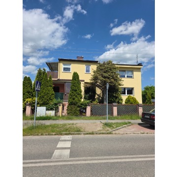 Sprzedam dom Rumia -  bliźniak jednopiętrowy,  pow.  66 m2,  działka:   100 m2 - zdjęcie 4