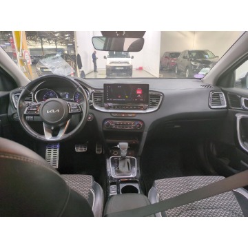 Kia   Hatchback 2023,  1.5 benzyna, automat - Na sprzedaż za 76 900 zł - Mielec - zdjęcie 3