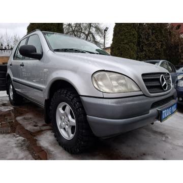 Mercedes ML 320 - Sprowadzony z Niemiec. Benzyna. 4x4. Oryginalny Przebieg 190 tys. km!