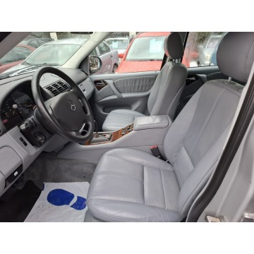 Mercedes - Benz ML-klasa  SUV 2000,  3.2 benzyna, automat - Na sprzedaż za 21 900 zł - Lublin - zdjęcie 11