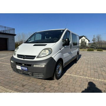 Opel Vivaro  Bus 2005,  1.9 diesel - Na sprzedaż za 20 000 zł - Lipówki - zdjęcie 3