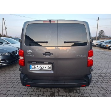 Toyota ProAce  Minivan/Van 2022,  2.0 - Na sprzedaż za 113 000 zł - Malutkie - zdjęcie 5