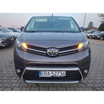 Toyota ProAce  Minivan/Van 2022,  2.0 - Na sprzedaż za 113 000 zł - Malutkie - zdjęcie 2