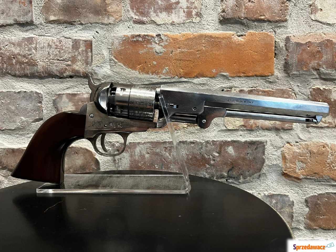 Pietta 1851 Colt Navy Yank Old...