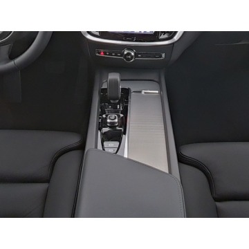Volvo V60  Kombi 2025,  2.0 benzyna, automat - Na sprzedaż za 165 900 zł - Tychy - zdjęcie 6