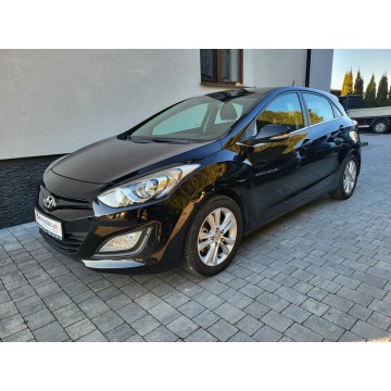 Hyundai i30  Hatchback 2013,  1.4 benzyna - Na sprzedaż za 29 900 zł - Jatutów - zdjęcie 2