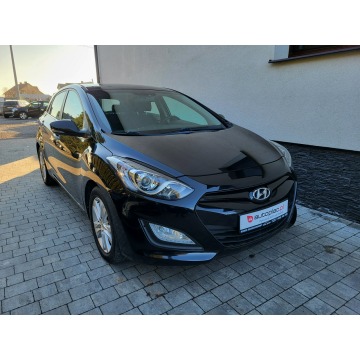 Hyundai i30  Hatchback 2013,  1.4 benzyna - Na sprzedaż za 29 900 zł - Jatutów - zdjęcie 3