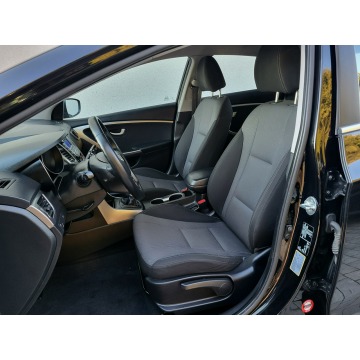 Hyundai i30  Hatchback 2013,  1.4 benzyna - Na sprzedaż za 29 900 zł - Jatutów - zdjęcie 9