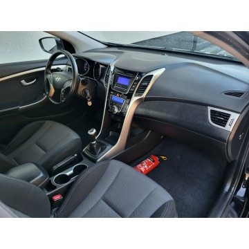 Hyundai i30  Hatchback 2013,  1.4 benzyna - Na sprzedaż za 29 900 zł - Jatutów - zdjęcie 11