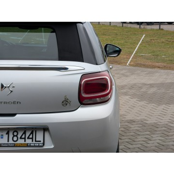 Citroen DS3  Kabriolet 2013,  1.6 benzyna - Na sprzedaż za 26 900 zł - Goworowo - zdjęcie 8