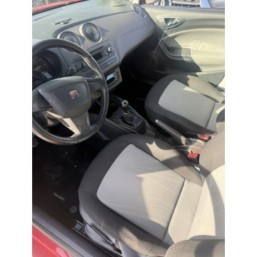 Seat Ibiza  Hatchback 2013,  1.6 diesel - Na sprzedaż za 17 900 zł - Żory - zdjęcie 7