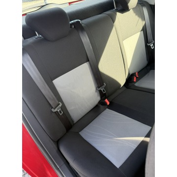 Seat Ibiza  Hatchback 2013,  1.6 diesel - Na sprzedaż za 17 900 zł - Żory - zdjęcie 8