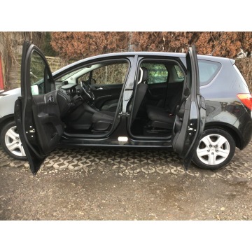 Opel Meriva  Hatchback 2013,  1.4 benzyna - Na sprzedaż za 13 900 zł - Warszawa - zdjęcie 9