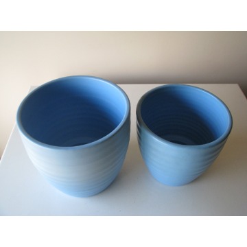 Piękne karbowane ceramiczne niebieskie doniczki... - Pozostałe dekoracje - Brzegi - zdjęcie 2