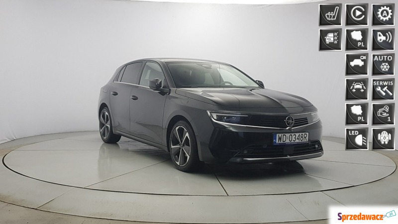Opel Astra  Hatchback 2022,  1.2 benzyna, automat - Na sprzedaż za 70 800 zł - Warszawa