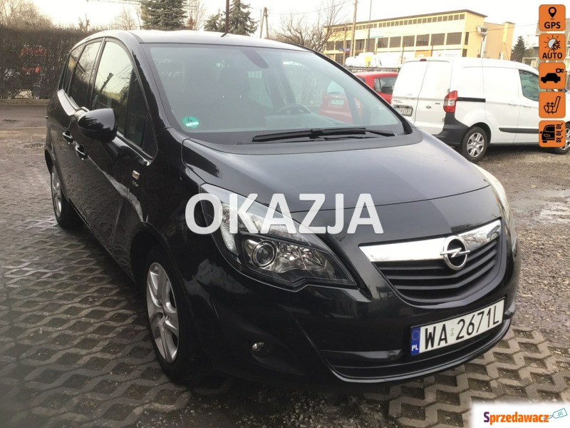 Opel Meriva  Hatchback 2013,  1.4 benzyna - Na sprzedaż za 13 900 zł - Warszawa