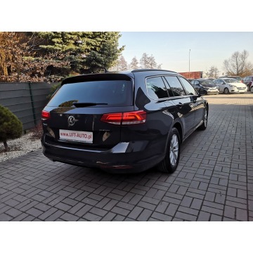 Volkswagen Passat 2018,  2.0 diesel - Na sprzedaż za 64 900 zł - Strzegom - zdjęcie 6