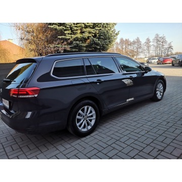 Volkswagen Passat 2018,  2.0 diesel - Na sprzedaż za 64 900 zł - Strzegom - zdjęcie 5