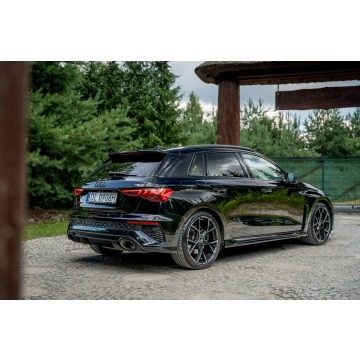 Audi RS3  Hatchback 2023,  2.5 benzyna, automat - Na sprzedaż za 224 777 zł - Ropczyce - zdjęcie 4