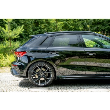Audi RS3  Hatchback 2023,  2.5 benzyna, automat - Na sprzedaż za 224 777 zł - Ropczyce - zdjęcie 8