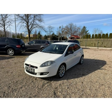 Fiat Bravo  Hatchback 2013,  1.4 benzyna - Na sprzedaż za 18 500 zł - Białogard - zdjęcie 2