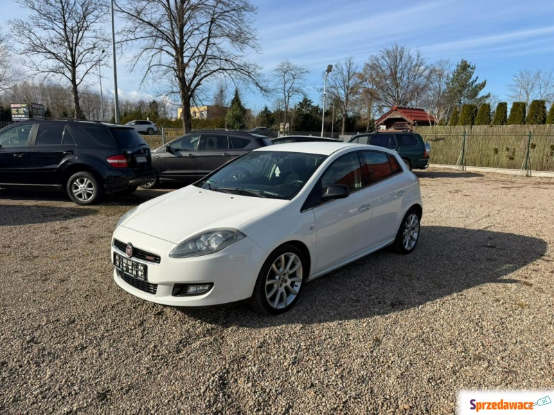 Fiat Bravo  Hatchback 2013,  1.4 benzyna - Na sprzedaż za 18 500 zł - Białogard