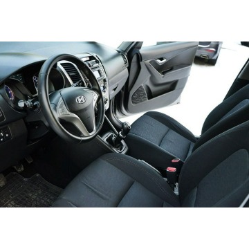 Hyundai ix20  Liftback 2012,  1.4 diesel - Na sprzedaż za 16 700 zł - Płock - zdjęcie 12