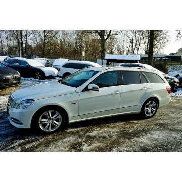 Mercedes - Benz E-klasa 2011,  2.1 diesel - Na sprzedaż za 28 900 zł - Płock - zdjęcie 8