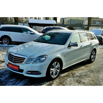 Mercedes - Benz E-klasa 2011,  2.1 diesel - Na sprzedaż za 28 900 zł - Płock - zdjęcie 9