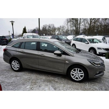 Opel Astra 2016,  1.6 diesel - Na sprzedaż za 28 400 zł - Płock - zdjęcie 12