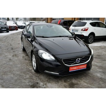 Volvo V40  Liftback 2013,  1.6 diesel - Na sprzedaż za 23 899 zł - Płock - zdjęcie 4