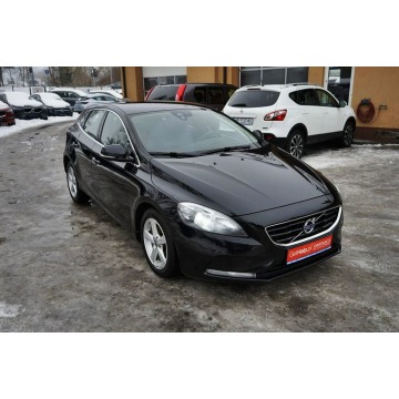 Volvo V40  Liftback 2013,  1.6 diesel - Na sprzedaż za 23 899 zł - Płock - zdjęcie 3