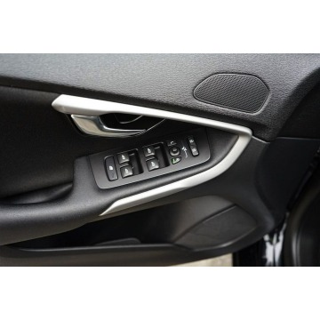 Volvo V40  Liftback 2013,  1.6 diesel - Na sprzedaż za 23 899 zł - Płock - zdjęcie 10