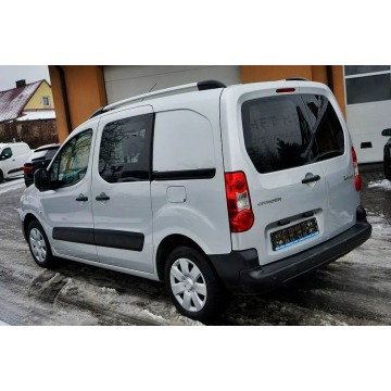 Citroen Berlingo 2011,  1.6 diesel - Na sprzedaż za 18 800 zł - Płock - zdjęcie 3
