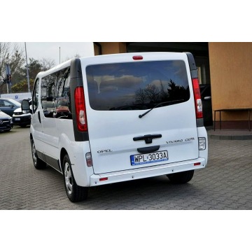Opel Vivaro 2012,  2.0 diesel, automat - Na sprzedaż za 36 800 zł - Płock - zdjęcie 4