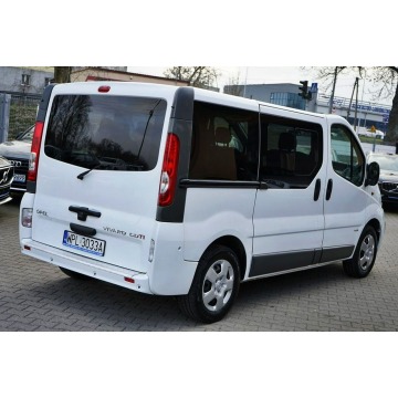 Opel Vivaro 2012,  2.0 diesel, automat - Na sprzedaż za 36 800 zł - Płock - zdjęcie 7