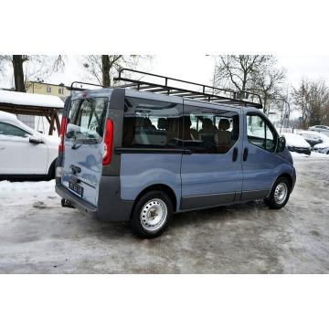 Opel Vivaro 2008,  2.5 diesel - Na sprzedaż za 19 400 zł - Płock - zdjęcie 8