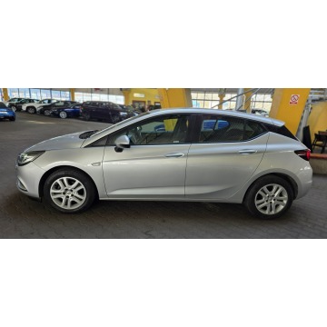 Opel Astra  Hatchback 2018,  1.4 benzyna - Na sprzedaż za 47 800 zł - Mysłowice - zdjęcie 5
