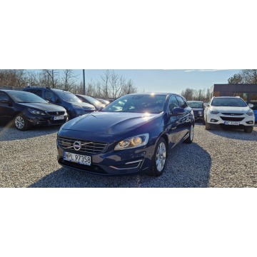 Volvo V60 2015,  2.0 diesel - Na sprzedaż za 43 900 zł - Płock - zdjęcie 2