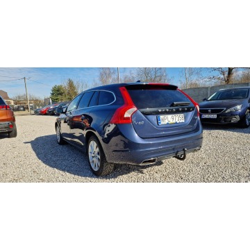 Volvo V60 2015,  2.0 diesel - Na sprzedaż za 43 900 zł - Płock - zdjęcie 7