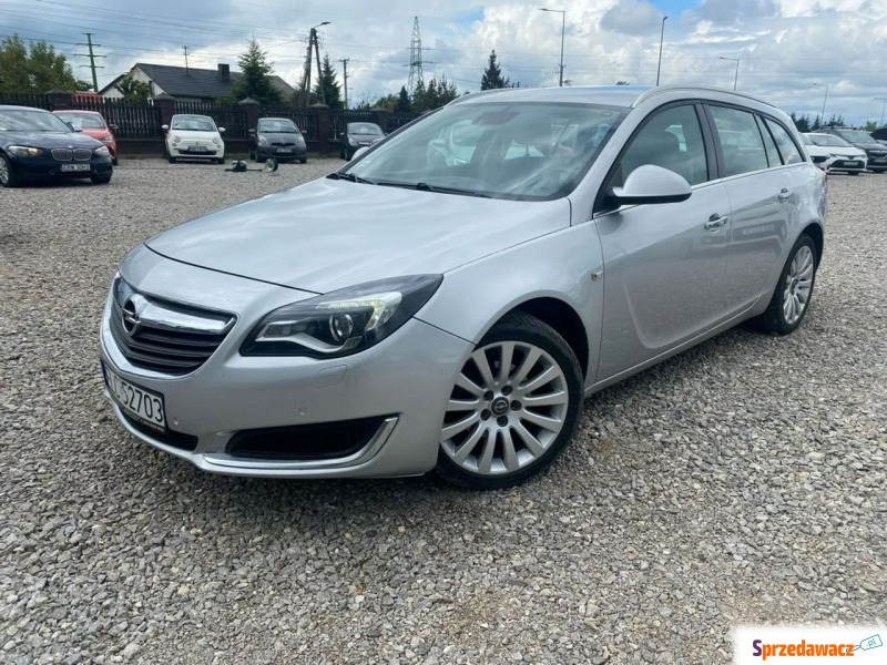 Opel Insignia 2015,  2.0 diesel - Na sprzedaż za 31 800 zł - Rawa Mazowiecka