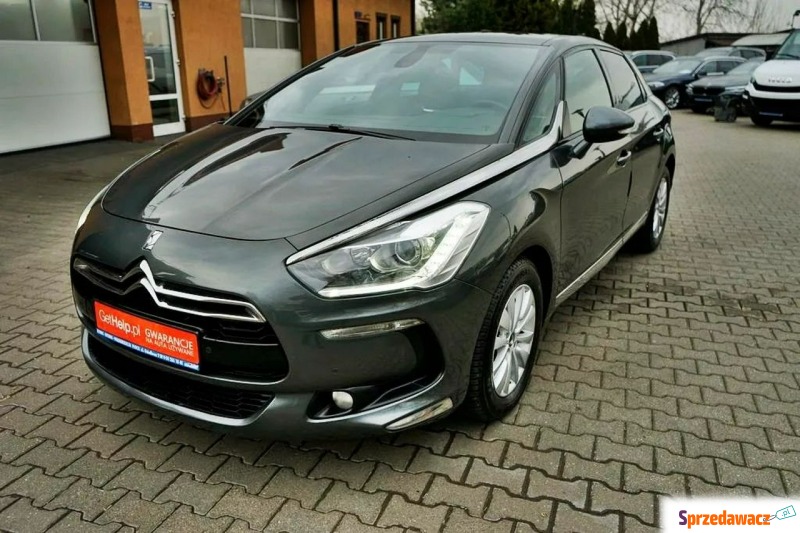 Citroen DS5  Liftback 2014,  1.6 diesel - Na sprzedaż za 30 900 zł - Płock
