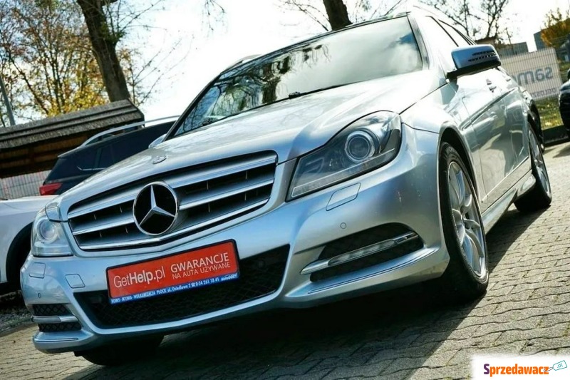 Mercedes - Benz C-klasa 2013,  2.1 diesel - Na sprzedaż za 31 900 zł - Płock