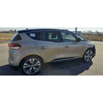 Renault Scenic  Minivan/Van 2017,  1.2 benzyna - Na sprzedaż za 28 999 zł - Pleszew - zdjęcie 6