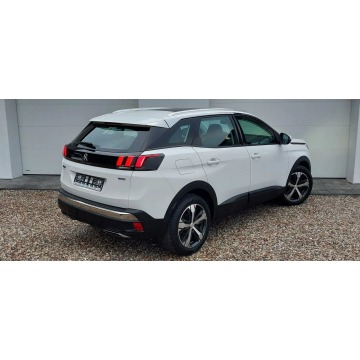 Peugeot 3008  SUV 2017,  1.2 benzyna - Na sprzedaż za 49 999 zł - Zambrów - zdjęcie 6