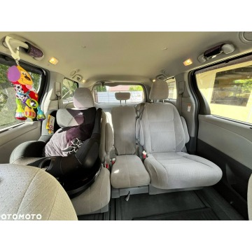 Toyota Sienna  Minivan/Van 2015,  3.5 benzyna, automat - Na sprzedaż za 70 500 zł - Gizałki - zdjęcie 11