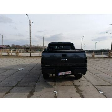 Ford F350 2016,  62.0 benzyna, automat - Na sprzedaż za 145 000 zł - Gizałki - zdjęcie 2